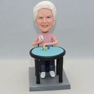 Personalized bobbleheads for mother who like play cards