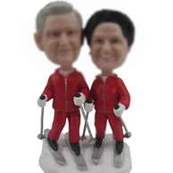 Personalized Custom bobbleheads of Couple skiing