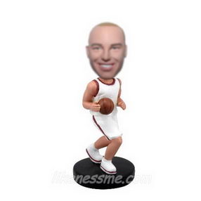 personalized-custom-basketball-bobblehead-doll-3113759_HE