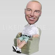 Custom Bobblehead Man Watching TV-11155