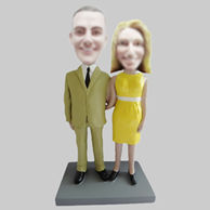 Custom couple bobblehead