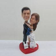 Customized wedding cake bobble head