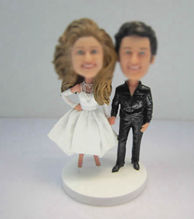 Personalized custom bobbleheads of funny wedding cake