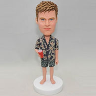 Personalized bobbleheads in beach outfits
