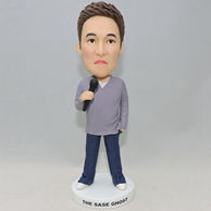 Custom gift boy singer bobbleheads hoding a microphone