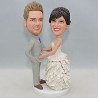 Personalized wedding bobbleheads in beautilful dress