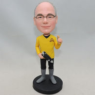 Peronalized builder bobblehead with yellow shirt