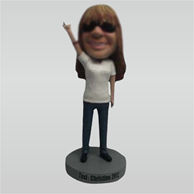 Customize fashion female bobbleheads