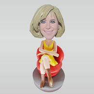 Personalized custom fashion lady bobbleheads