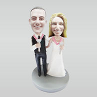 Customized wedding bobbleheads