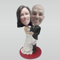 Customized wedding bobblehead dolls