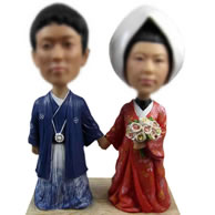Custom Japanese-style wedding bobbleheads