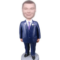 Man in suit bobbleheads